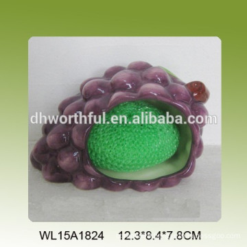 2016 new arrival ceramic sponge holder in grape design